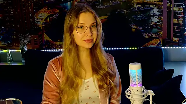 Snapshot of pusyavykusya chatting on 03-22-25, 08:26 pusyavykusya online show from 03-22-25, 08:26