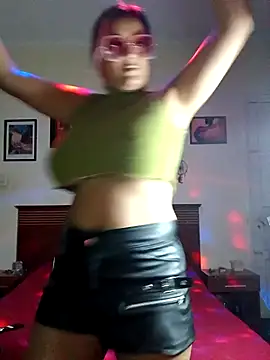 Snapshot of DesireSatler chatting on 05-24-26, 10:04 DesireSatler online show from 05-24-26, 10:04