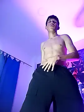 Snapshot of Troy_Daniels chatting on 12-02-24, 02:42 Troy Daniels online show from 12-02-24, 02:42