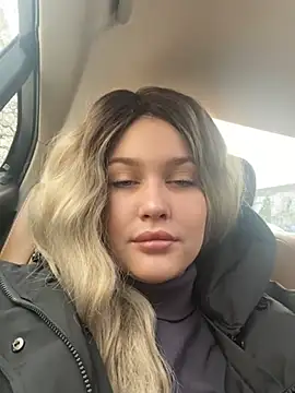 KikiWatson online show from 12-15-24, 08:08