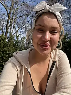 KikiWatson online show from 03-13-25, 07:09