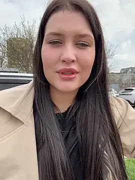 KikiWatson online show from 03-21-25, 10:17