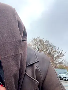 KikiWatson online show from 11-14-25, 07:18