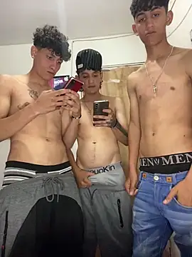LatinBoysxxx online show from 01-23-25, 12:25