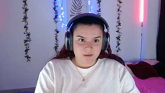 Nika 1  online show from 02-13-25, 08:24