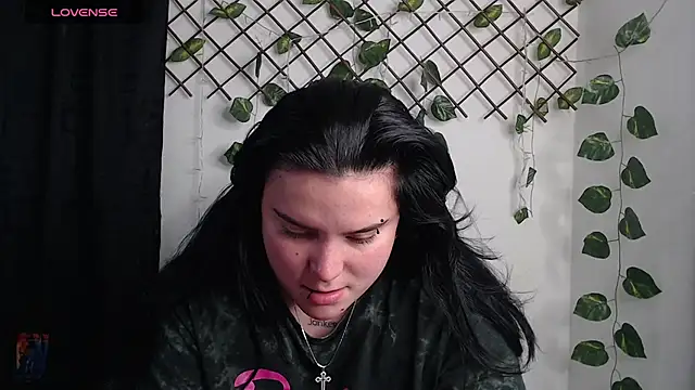 Snapshot of Nika_1_ chatting on 05-29-26, 01:25 Nika 1 online show from 05-29-26, 01:25