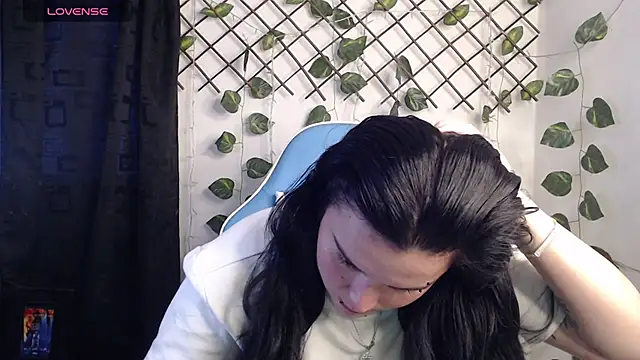 Snapshot of Nika_1_ chatting on 05-29-26, 10:52 Nika 1 online show from 05-29-26, 10:52