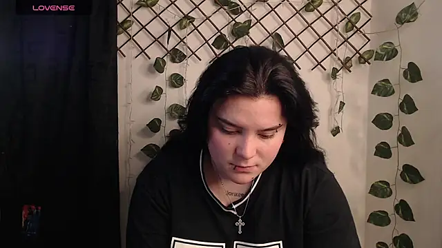 Snapshot of Nika_1_ chatting on 05-31-26, 12:52 Nika 1 online show from 05-31-26, 12:52