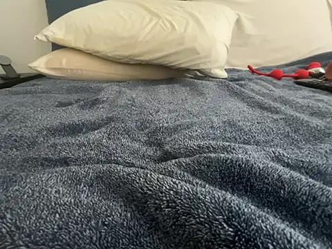 Chrisrod111 online show from 02-10-26, 04:55