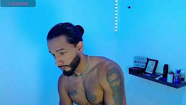 Snapshot of _jhon_connor_ chatting on 09-24-25, 06:22 jhon connor online show from 09-24-25, 06:22