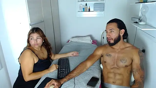  jhon connor  online show from 03-26-26, 03:12