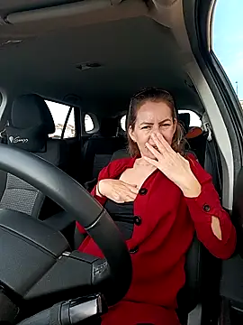 Snapshot of uber_babe chatting on 12-19-25, 12:12 uber babe online show from 12-19-25, 12:12