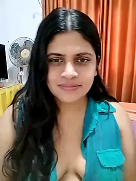 chanu174174 online show from 06-06-26, 04:39