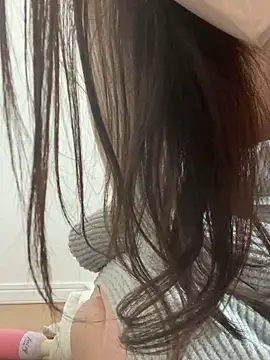 Snapshot of AiRiii chatting on 02-13-26, 01:56 AiRiii online show from 02-13-26, 01:56