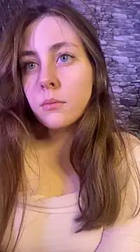Snapshot of Topvi_ chatting on 12-28-24, 07:54 Topvi  online show from 12-28-24, 07:54