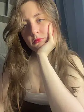 Snapshot of Topvi_ chatting on 02-16-25, 11:38 Topvi  online show from 02-16-25, 11:38