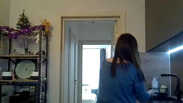 jainesummer online show from 01-28-25, 07:11