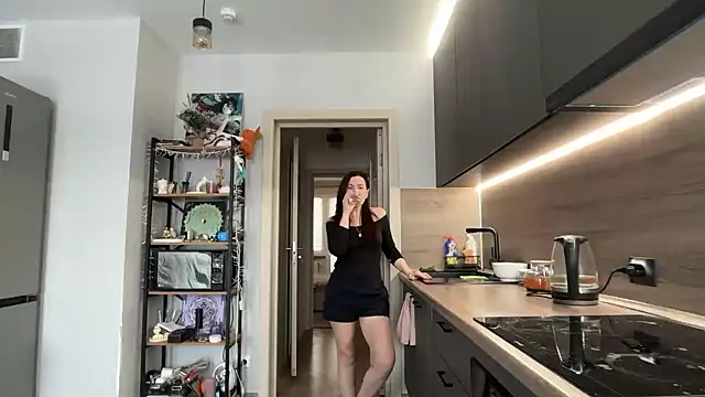 Snapshot of jainesummer chatting on 02-05-26, 07:24 jainesummer online show from 02-05-26, 07:24