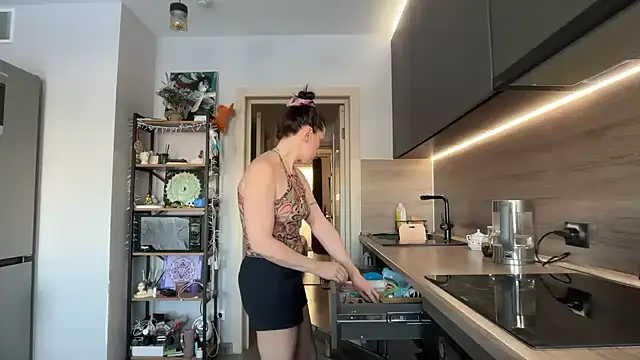 Snapshot of jainesummer chatting on 02-13-26, 08:21 jainesummer online show from 02-13-26, 08:21