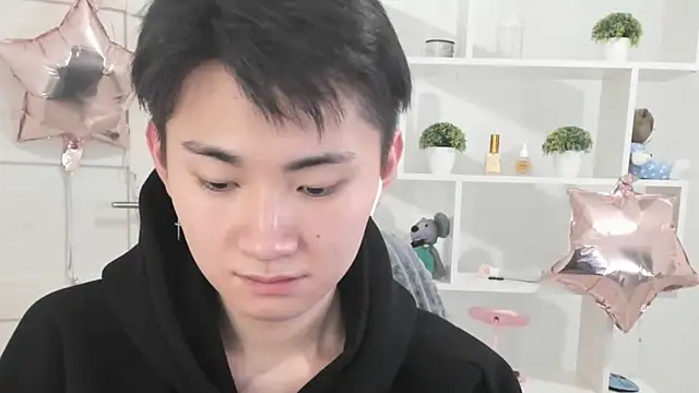 Snapshot of Miram_Yu chatting on 12-10-24, 09:11 Miram Yu online show from 12-10-24, 09:11