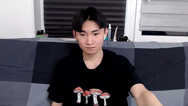 Snapshot of Miram_Yu chatting on 01-11-25, 05:29 Miram Yu online show from 01-11-25, 05:29