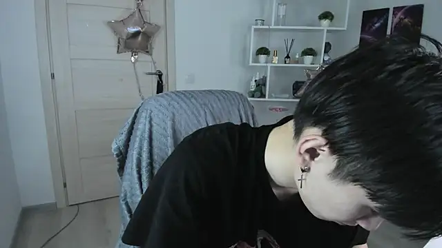 Snapshot of Miram_Yu chatting on 01-24-25, 03:00 Miram Yu online show from 01-24-25, 03:00