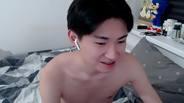 Snapshot of Miram_Yu chatting on 05-03-26, 07:53 Miram Yu online show from 05-03-26, 07:53