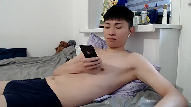 Snapshot of Miram_Yu chatting on 05-24-26, 05:40 Miram Yu online show from 05-24-26, 05:40