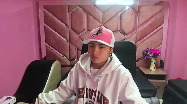 Im Mathias online show from 01-21-25, 02:43