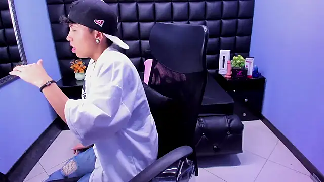 Im Mathias online show from 09-12-25, 08:42