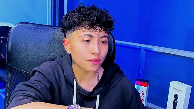 Snapshot of Im_Mathias chatting on 01-09-26, 03:53 Im Mathias online show from 01-09-26, 03:53