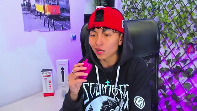 Snapshot of Im_Mathias chatting on 03-18-26, 01:42 Im Mathias online show from 03-18-26, 01:42