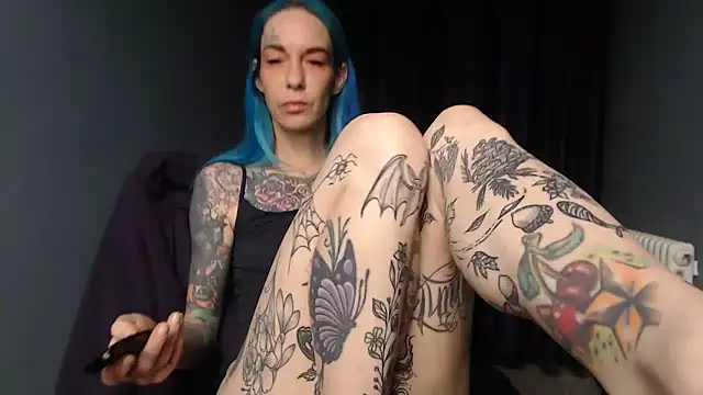 Snapshot of RavenryderUK chatting on 02-26-26, 09:52 RavenryderUK online show from 02-26-26, 09:52