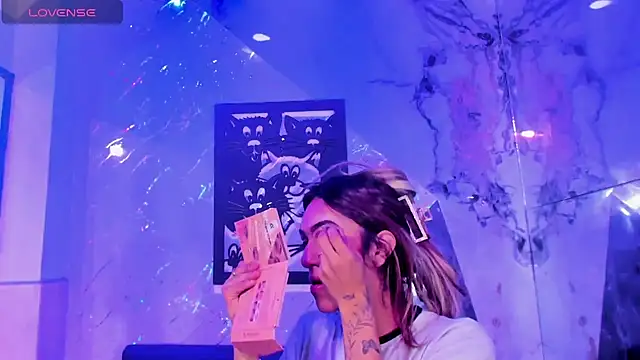 Isabella stanford2 online show from 04-16-26, 12:17