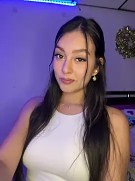 Snapshot of kanne_mia chatting on 02-25-25, 10:50 kanne mia online show from 02-25-25, 10:50