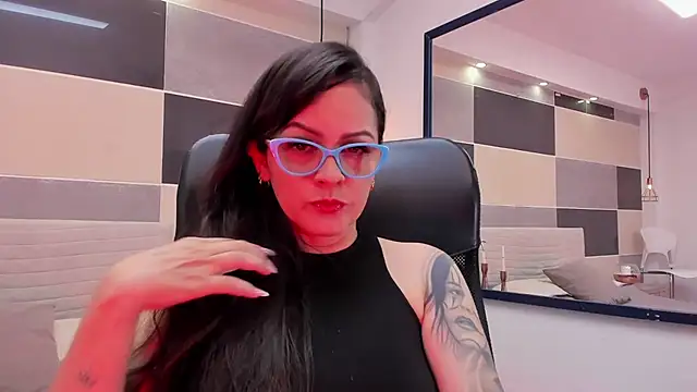 Zara Jackson online show from 06-26-26, 01:37
