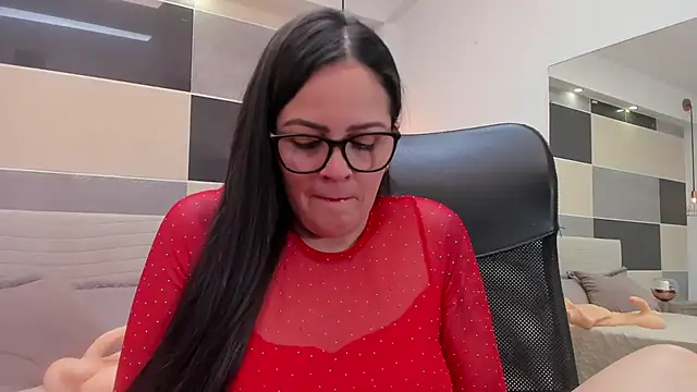 Zara Jackson online show from 07-11-26, 04:53