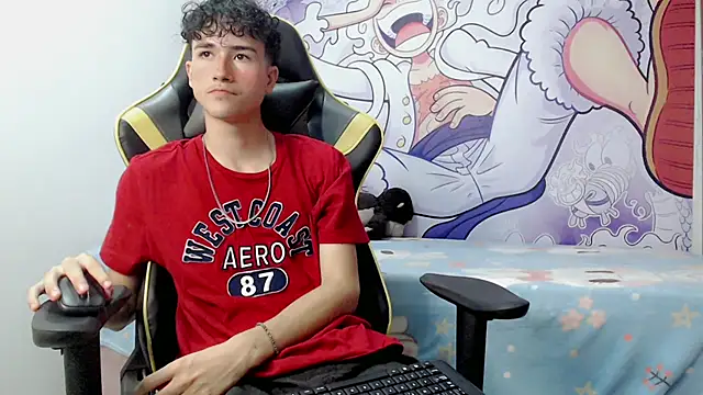 Snapshot of johnny_cagee chatting on 12-28-24, 05:23 johnny cagee online show from 12-28-24, 05:23