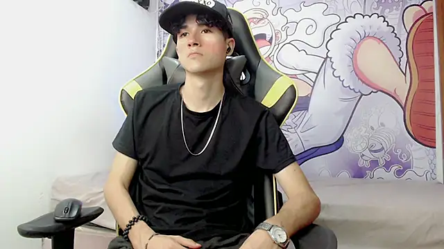 Snapshot of johnny_cagee chatting on 01-07-25, 06:38 johnny cagee online show from 01-07-25, 06:38