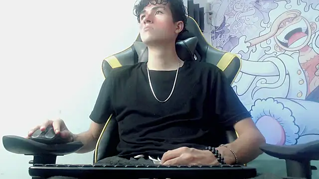 Snapshot of johnny_cagee chatting on 02-03-25, 03:53 johnny cagee online show from 02-03-25, 03:53