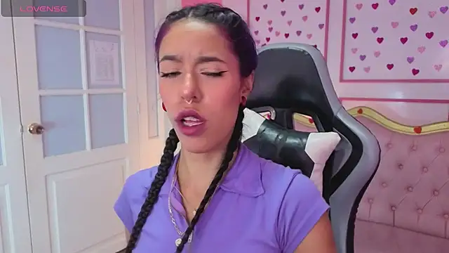 stephania t online show from 12-05-25, 12:36