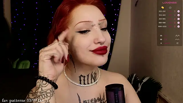 Snapshot of violetviolator chatting on 12-26-24, 07:03 violetviolator online show from 12-26-24, 07:03
