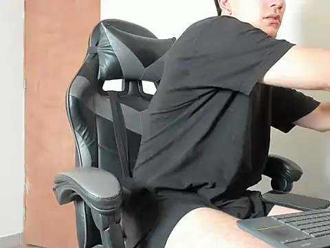 leo030809 online show from 02-17-26, 06:47