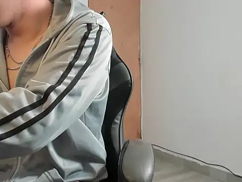 leo030809 online show from 04-17-26, 03:04