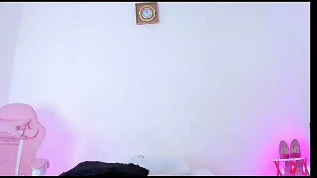 Pammela Smith online show from 03-06-25, 04:19