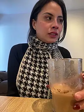 Snapshot of Effyvice13 chatting on 02-06-26, 03:59 Effyvice13 online show from 02-06-26, 03:59