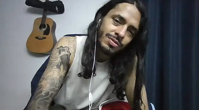 Snapshot of Donstark6669 chatting on 12-20-24, 07:33 Donstark6669 online show from 12-20-24, 07:33