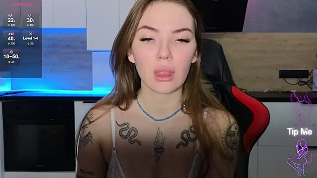 Snapshot of Vetalife chatting on 10-30-25, 09:55 Vetalife online show from 10-30-25, 09:55