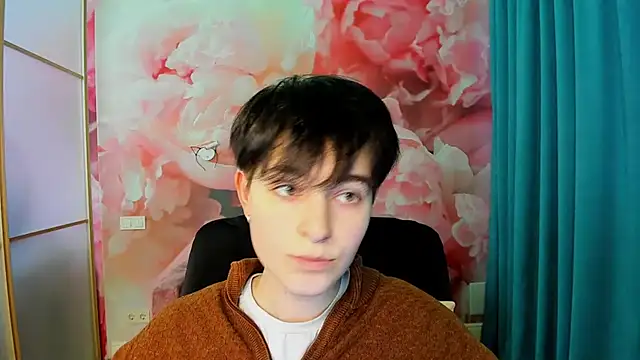 EmiliaYours online show from 12-03-24, 01:21