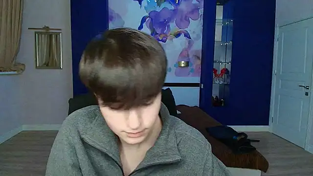 EmiliaYours online show from 01-07-25, 03:54